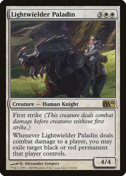 Lightwielder Paladin [Foil]