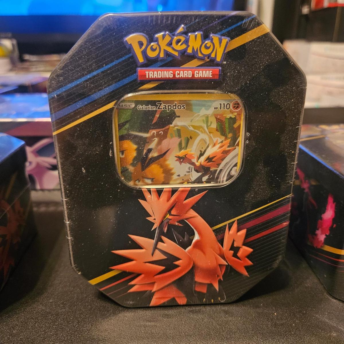 Galarian Zapdos Tin #None